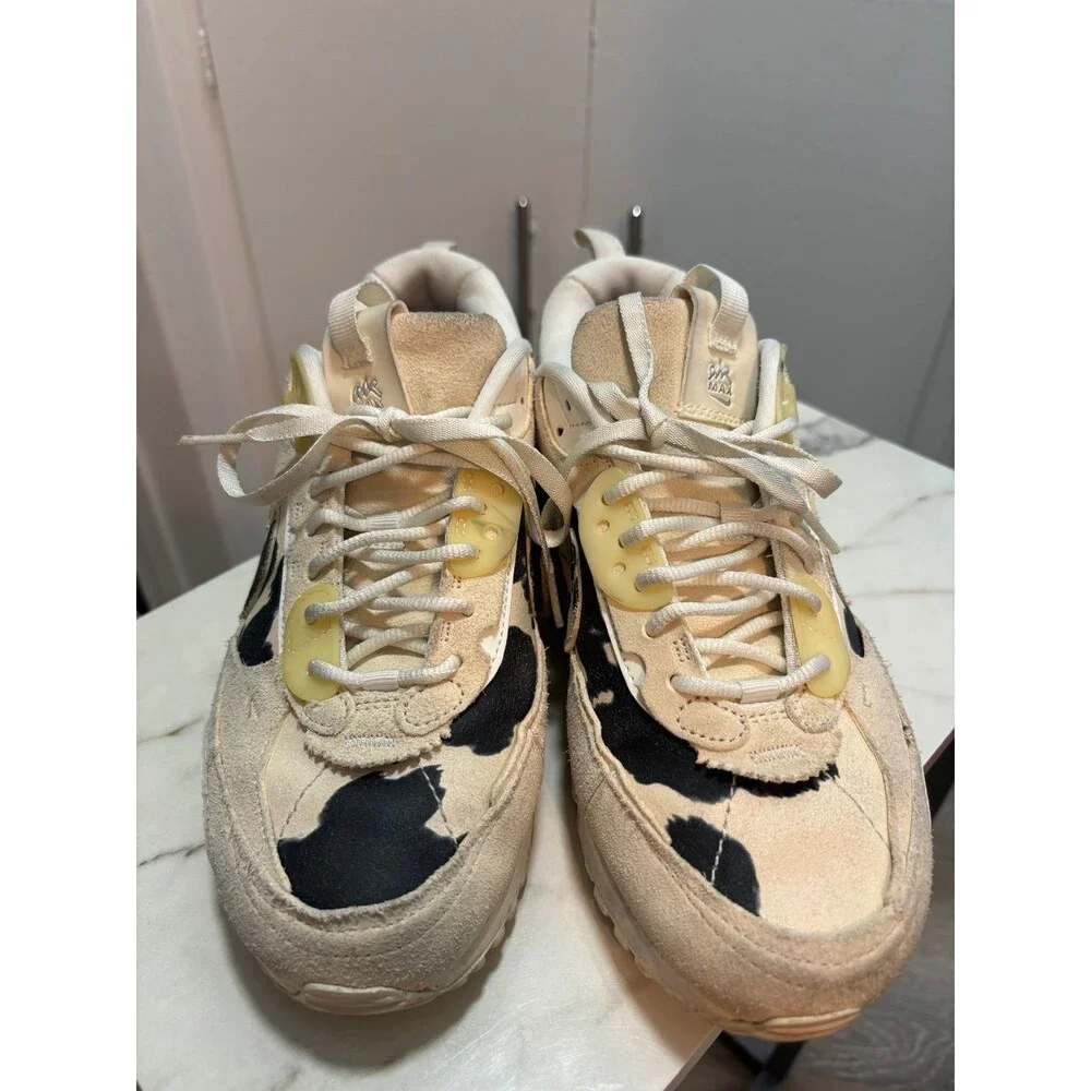 Nike WMNS AIR MAX 90 FUTURA 'COW PRINT' size 9